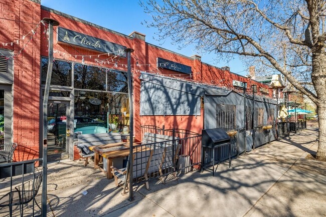 Building Photo - 2023 E 20th Ave
