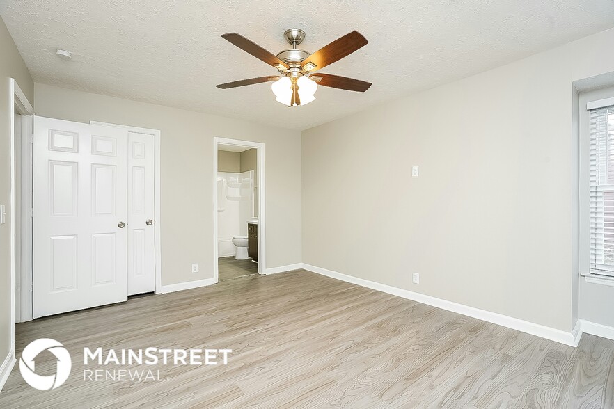Building Photo - 3321 Oak Timber Dr