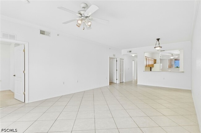 Building Photo - 8251 Pathfinder Loop