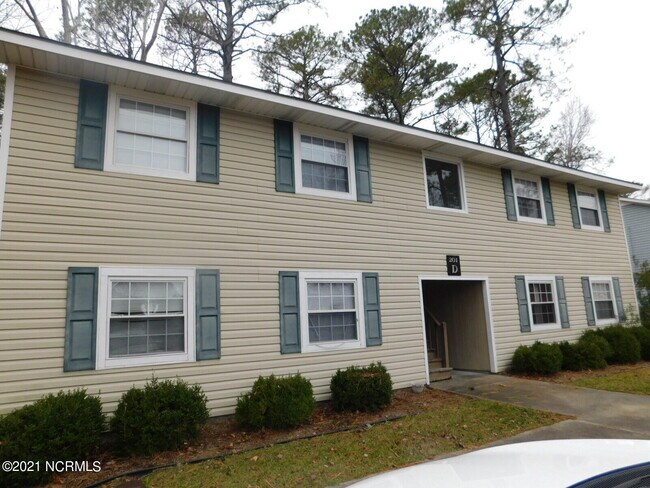 Primary Photo - 201 Shipman Rd