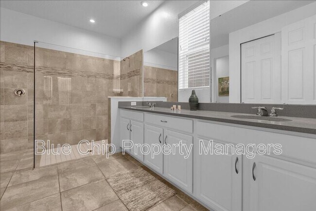 Building Photo - 8947 Amelia Downs Trail