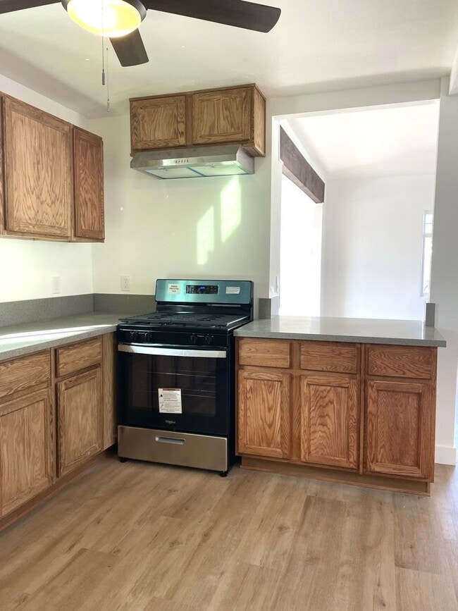 Building Photo - 473