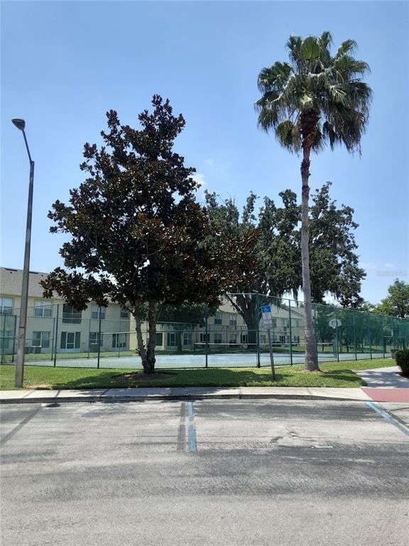 Building Photo - 2774 Club Cortile Cir