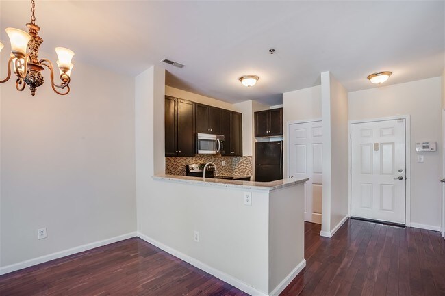 Building Photo - 24 Ave at Port Imperial