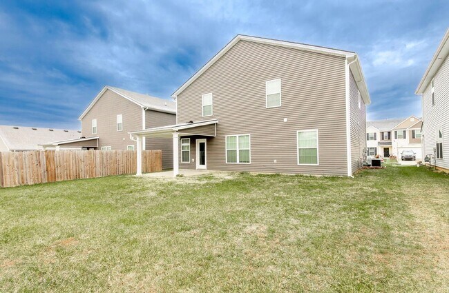 Building Photo - Caswell Springs - 4 bed, 3 full bath home
