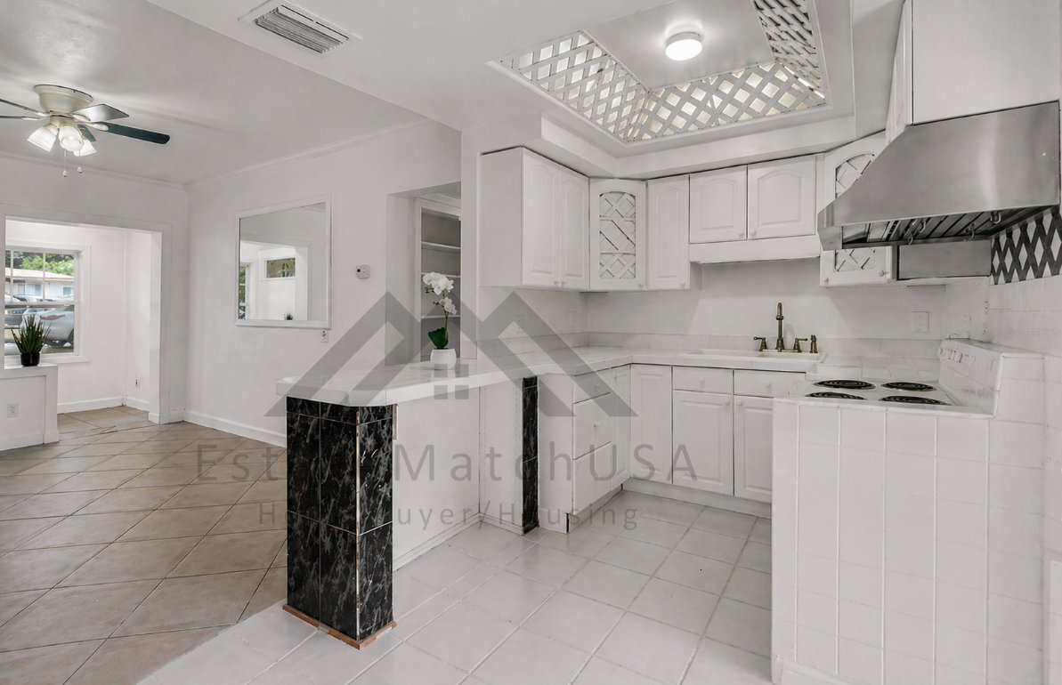 Building Photo - 1512 Stevenson Dr