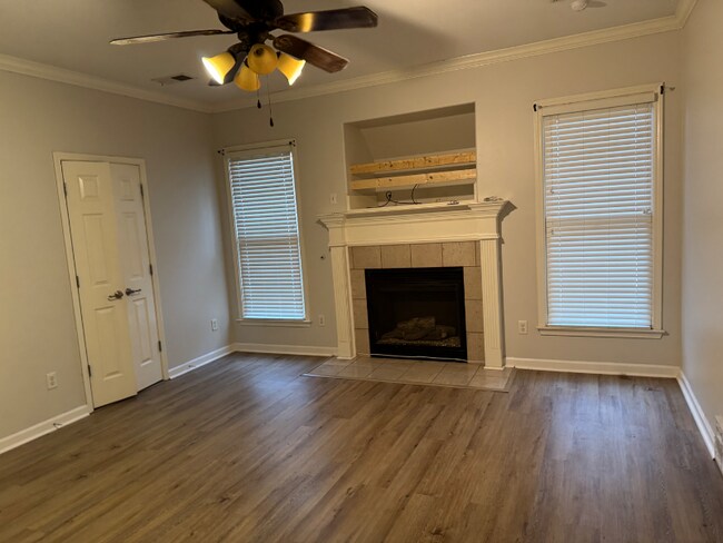 Building Photo - 4536 Marble Hill Ln