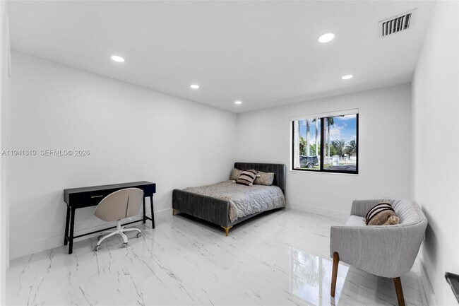 Building Photo - 14300 SW 192nd St