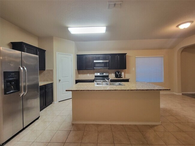 Building Photo - 1117 Prelude Dr