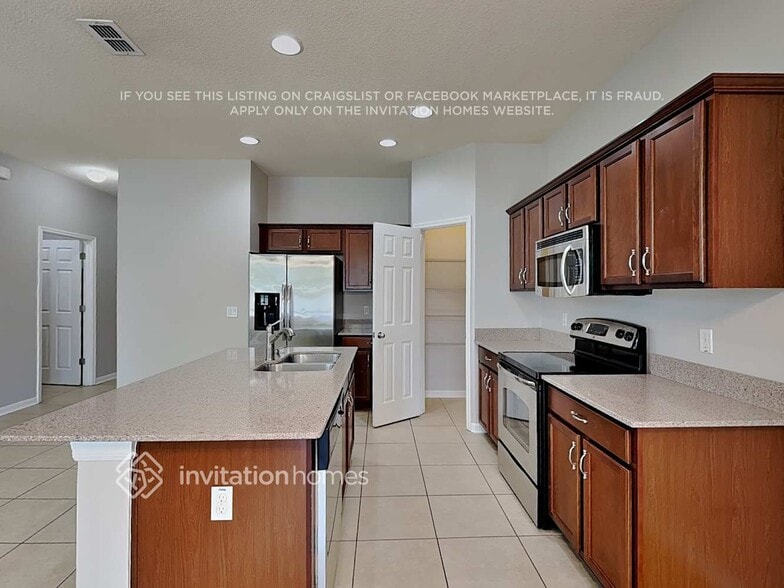 Building Photo - 2505 Tanner Terrace
