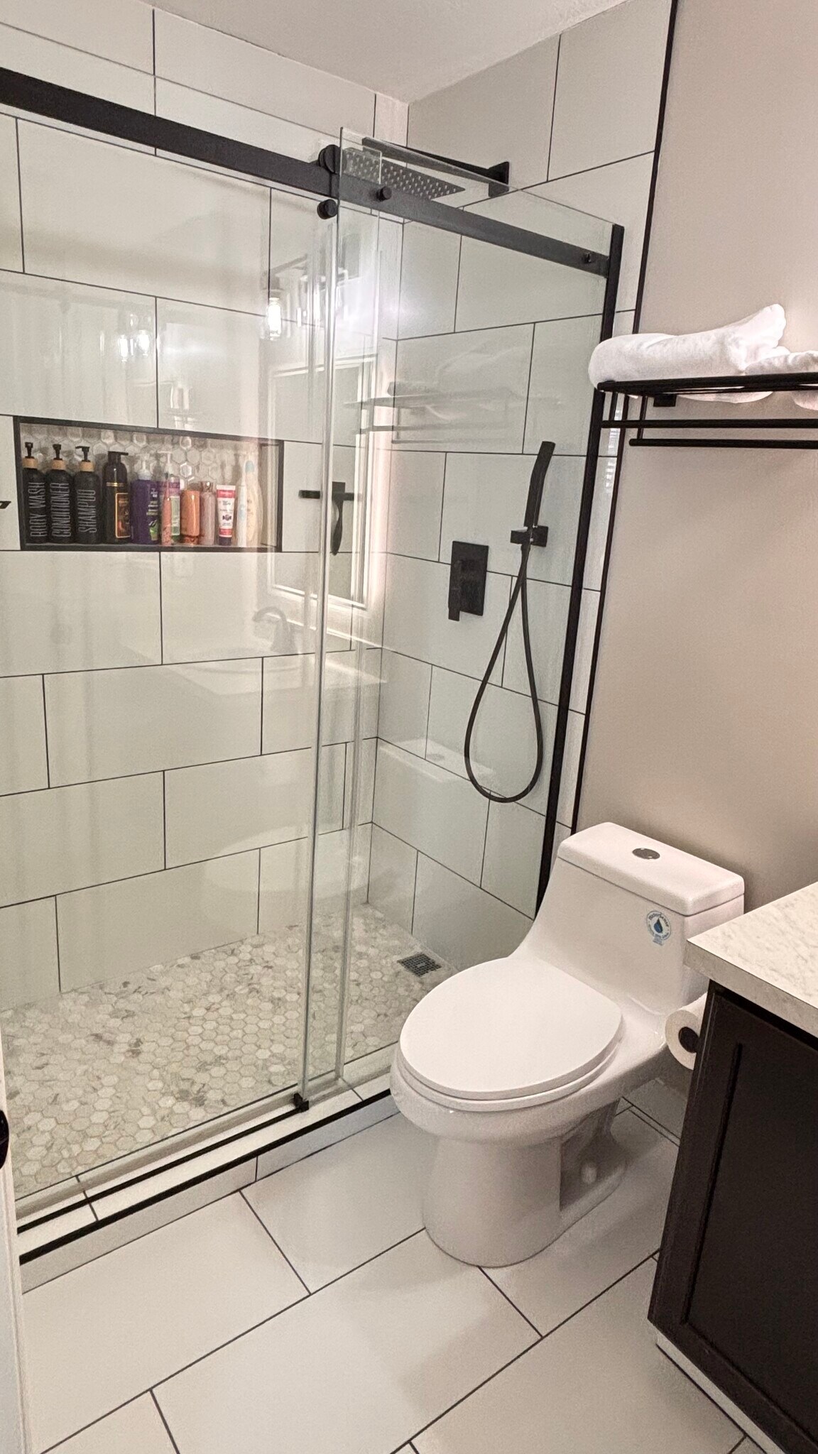 Building Photo - 6185 Prairiefire Ave