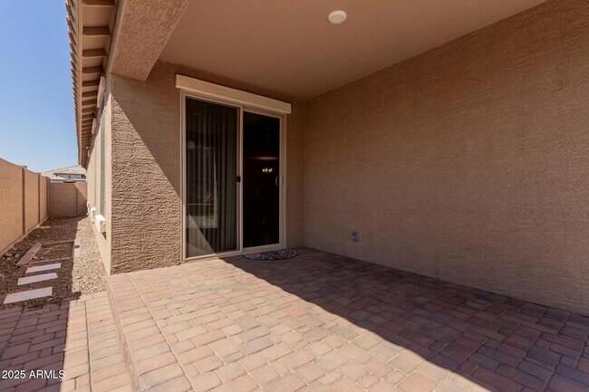 Building Photo - 10743 W Bronco Trail