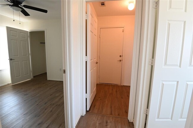Building Photo - 5820 Angel Dr