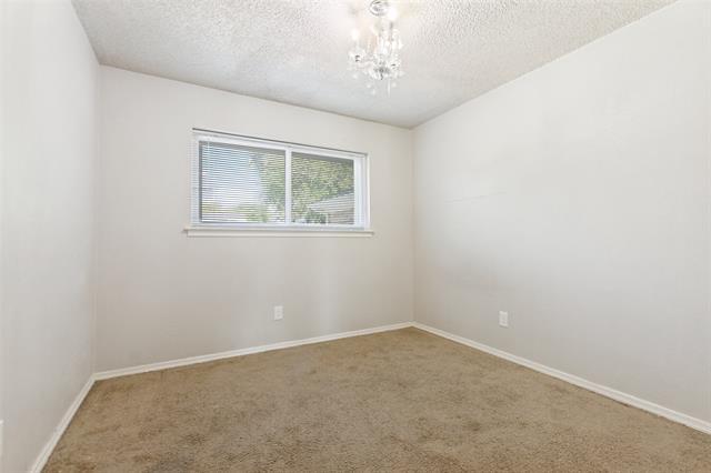 Building Photo - 3417 Kenwood Cir