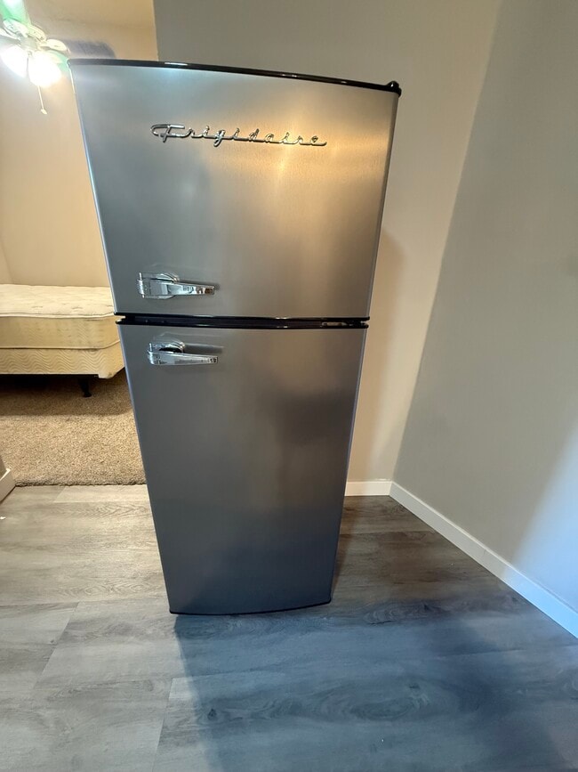 Building Photo - 311 Verllonia St