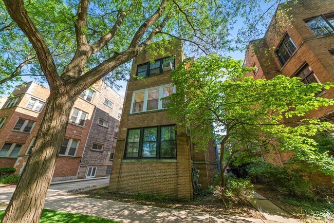 Building Photo - 120 Keeney St