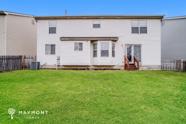 Building Photo - 3041 Hollybank Rd