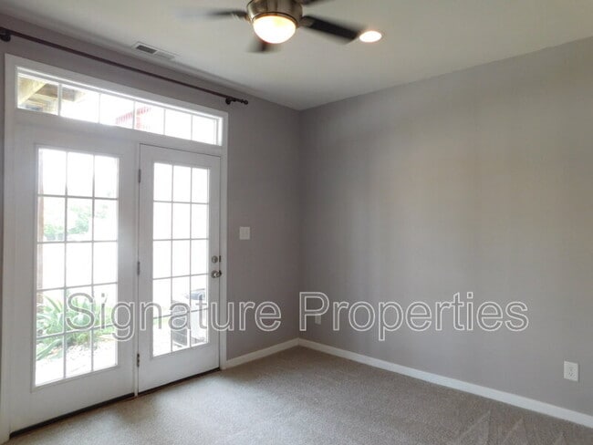 Building Photo - 8197 Belton Cir