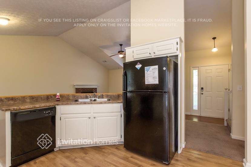 Building Photo - 309 Hills Point Rd