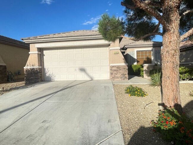 Primary Photo - First Show: The first open showing is on 1...