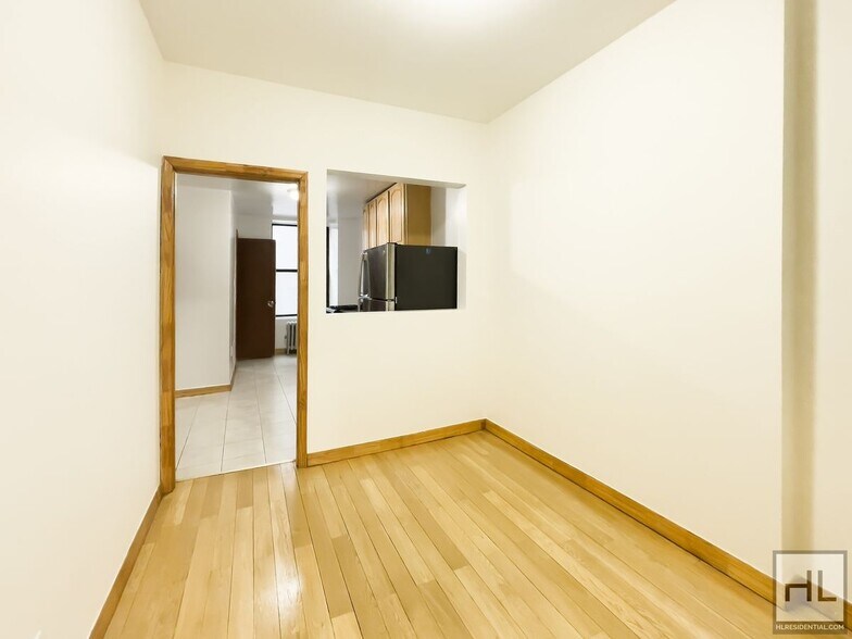 Building Photo - AMSTERDAM AVENUE