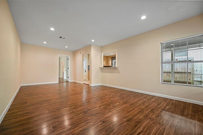 Building Photo - 4409 Wendell St