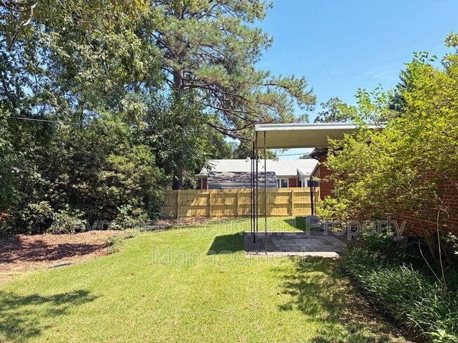 Building Photo - 2802 Dancer Rd