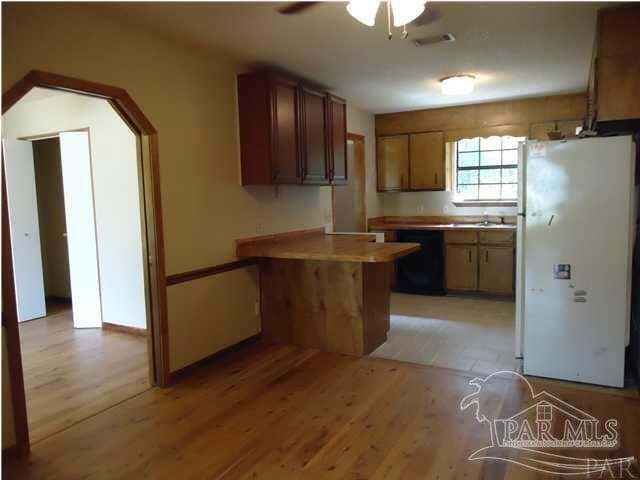 Building Photo - 5060 Saints Ln