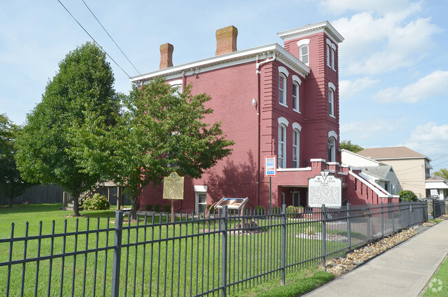 Building Photo - Fields House Apartments