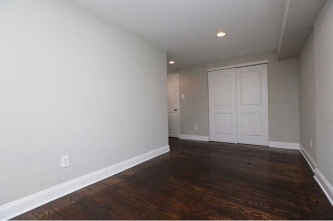 Building Photo - 2 Bedroom 1.5 Bath Home in Conshohocken wi...