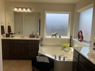 Building Photo - 1928 E 133rd Ct S