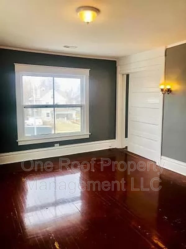 Building Photo - 2635 Victor St