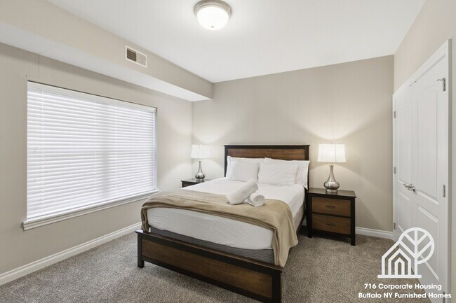 Building Photo - Furnished 1-Bedroom Apartment near UB North