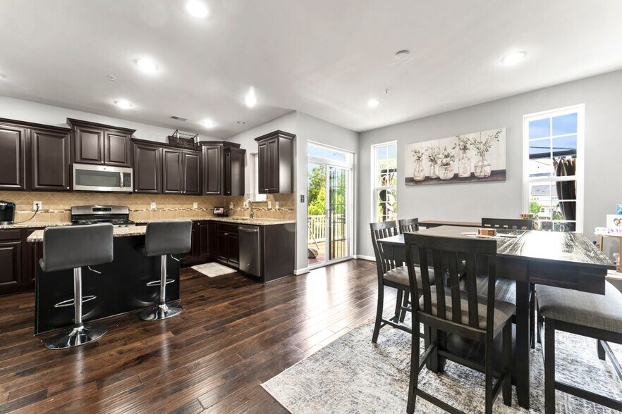 Building Photo - 11472 Stockport Pl