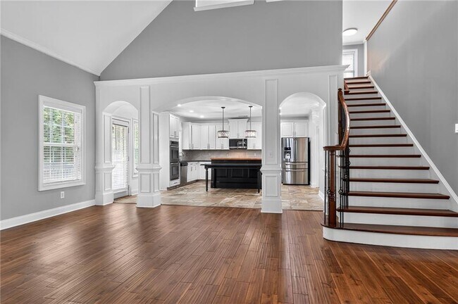 Building Photo - 5428 Spelman Dr