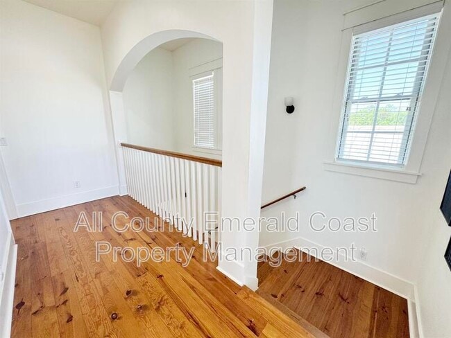 Building Photo - 50 Cinnamon Fern Lane