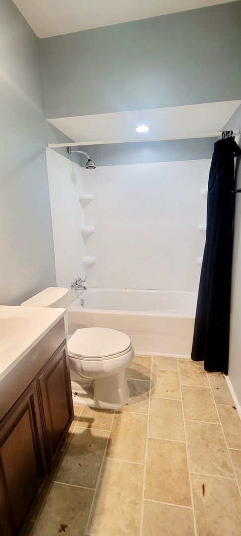 Building Photo - 223-227 East Dominick