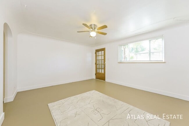 Building Photo - 6205 W 40th Ave