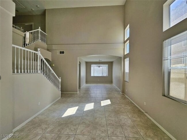 Building Photo - 8917 Waltzing Waters Ct