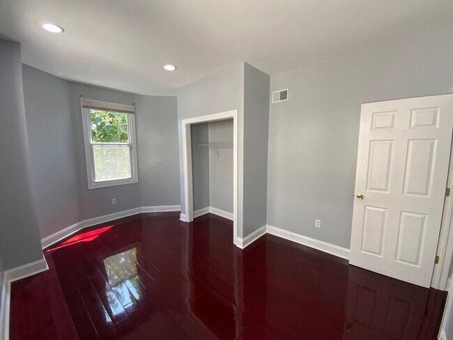 Building Photo - 2207 N 18th St