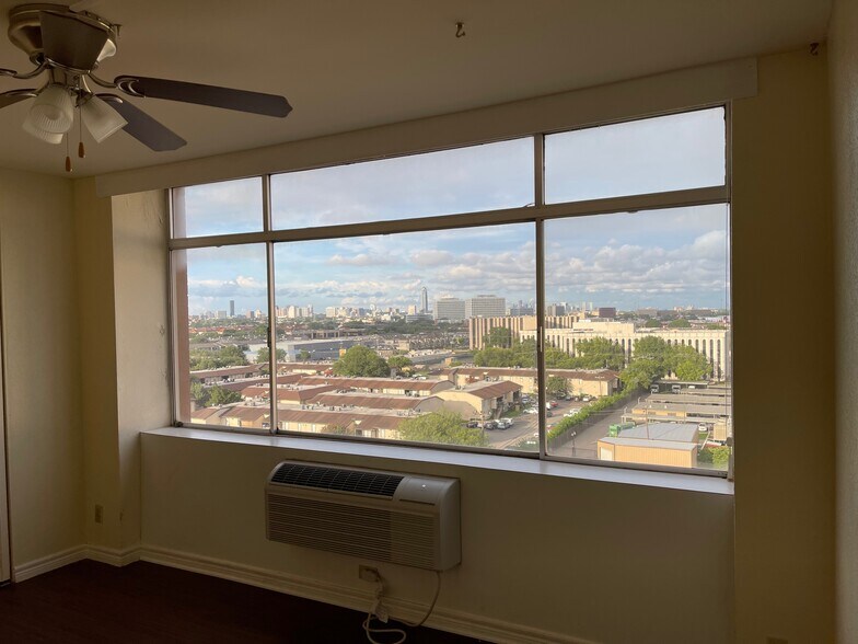 Building Photo - 7510 Hornwood Dr