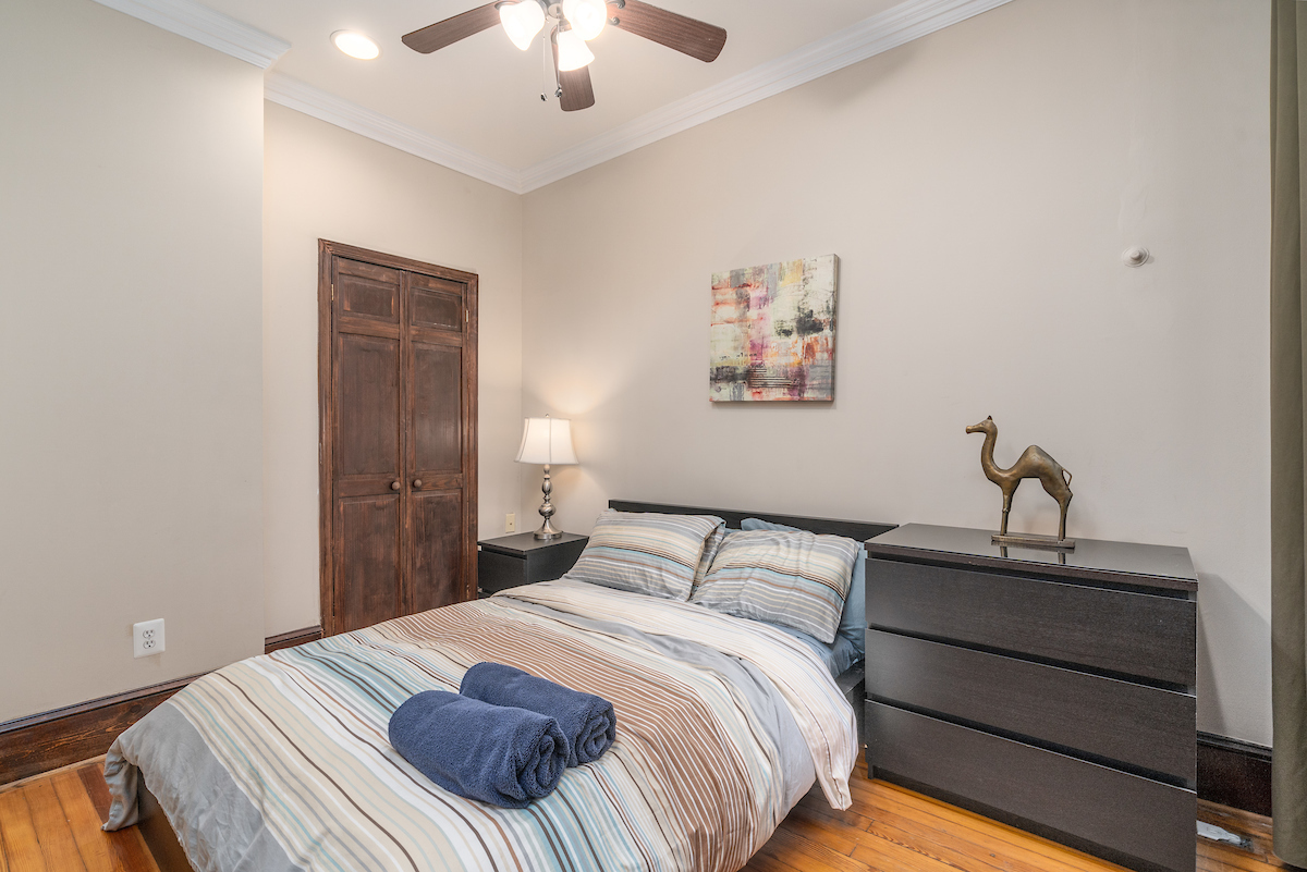 second bedroom, second floor - 724 13th St SE