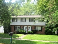 Building Photo - 392