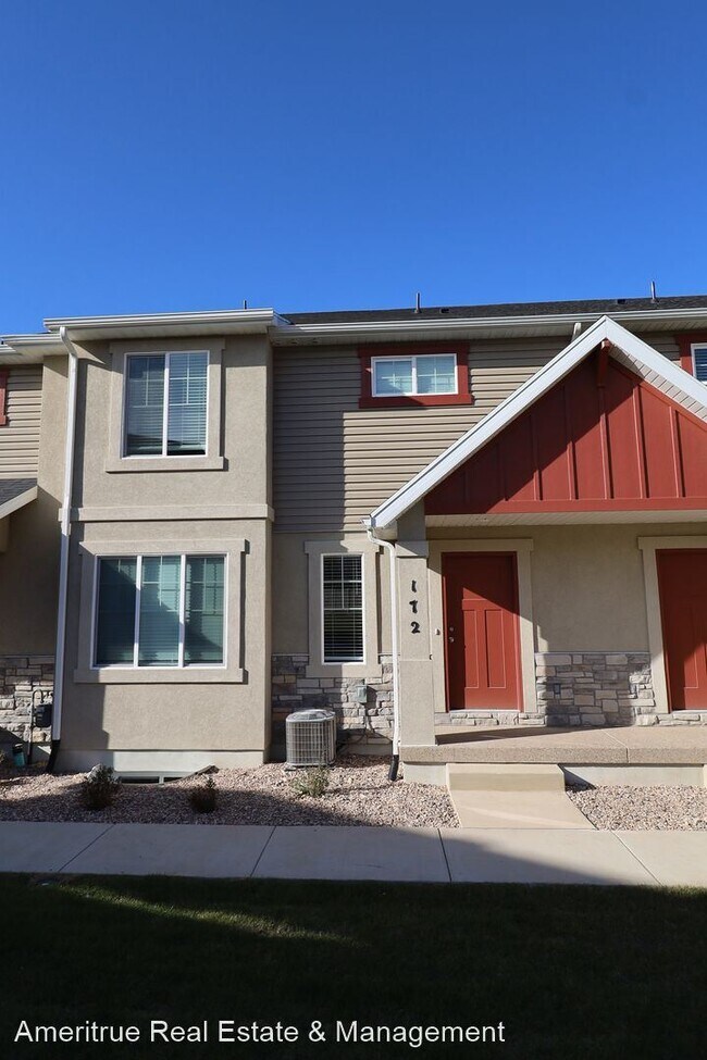 3 br, 2.5 bath House 172 East Valley Way... 172 E Vly Wy Santaquin
