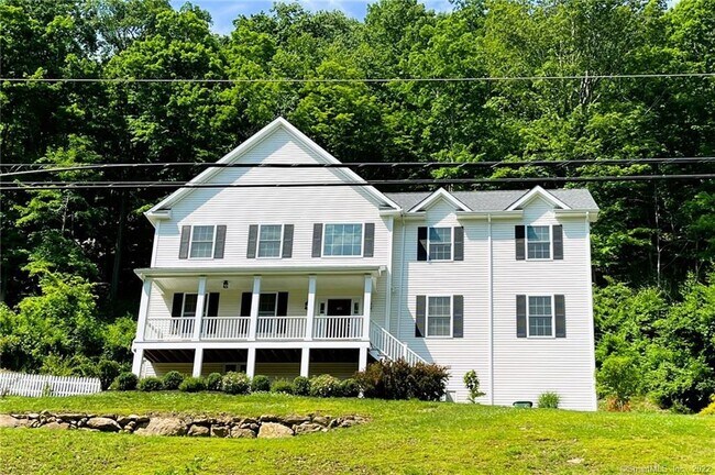 Primary Photo - 71 Ledges Rd