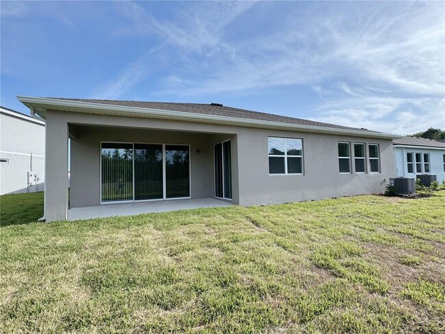 Building Photo - 13047 Pergola Ave