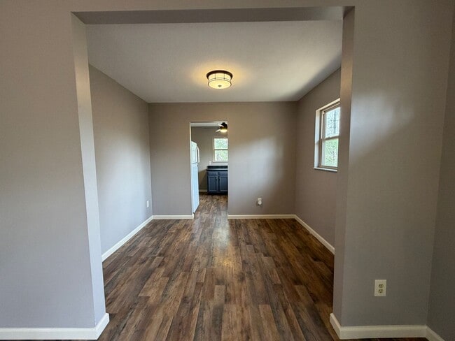 Building Photo - East AVL - Ready now! Big Basement!