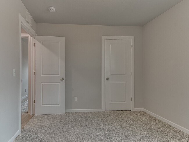 Building Photo - Beautiful New Home!