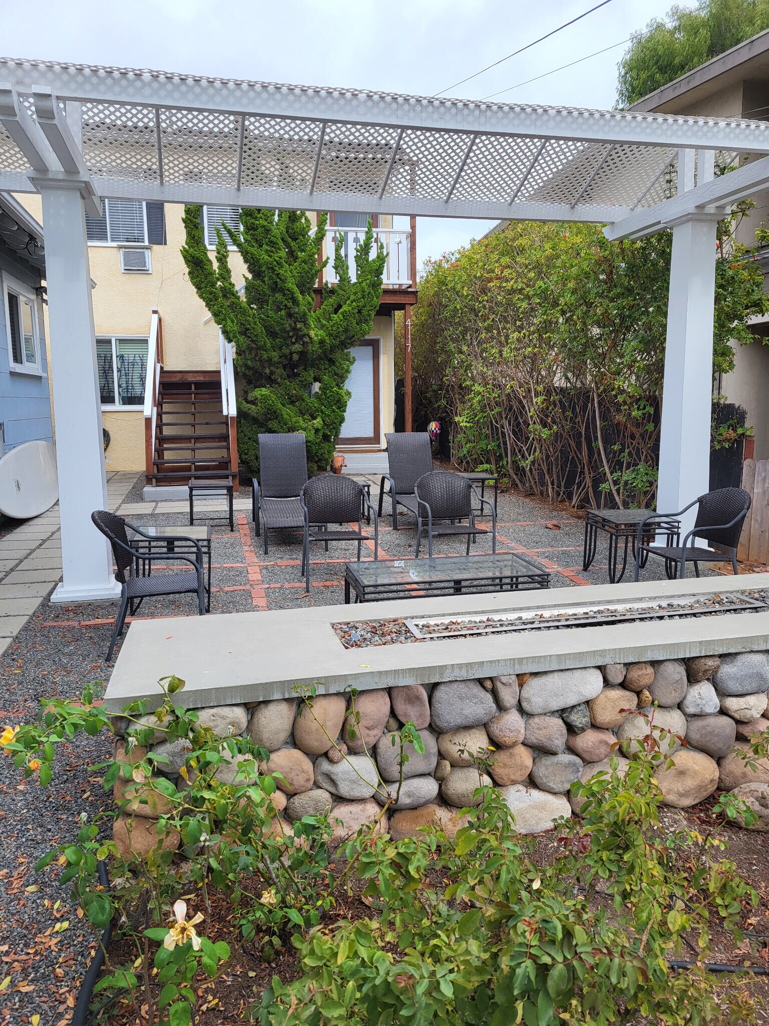 Front Area - 4119 Falcon St