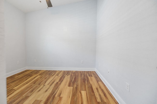 Building Photo - 2398 Fairburn St